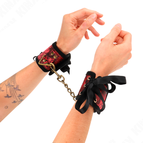 Polsini in pizzo rosso e nero Kink
